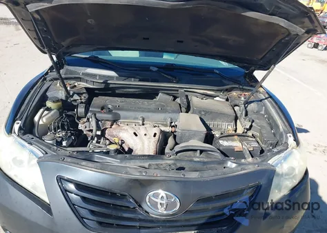 2009 Toyota Camry из США, поврежденный, VIN 4T1BE46K79U290409